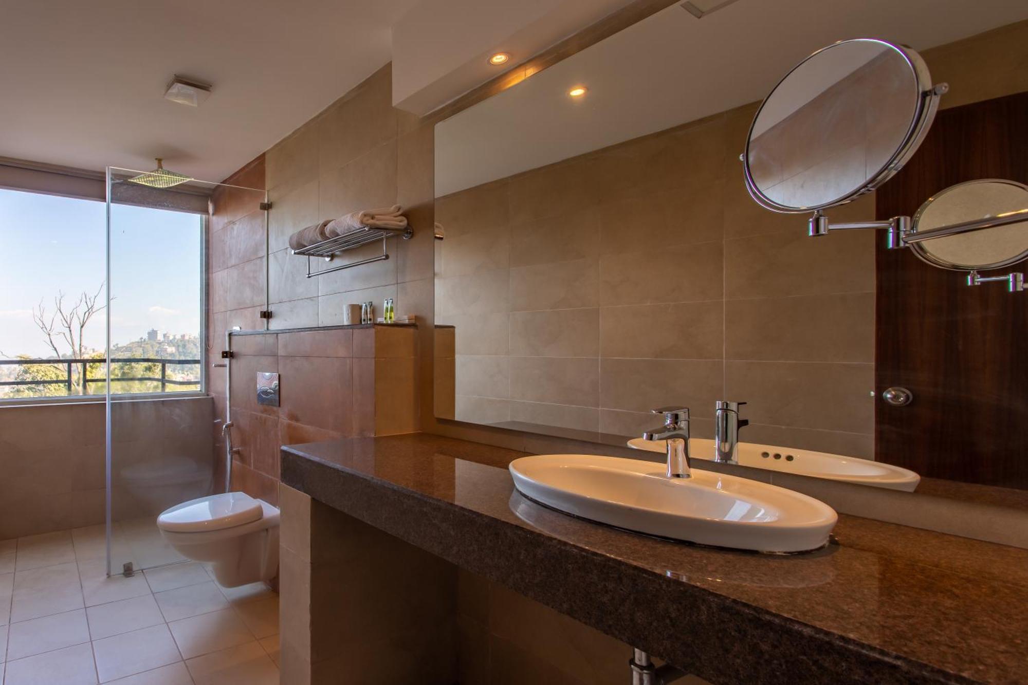 Hotel Sarathi دهوليكهيل المظهر الخارجي الصورة